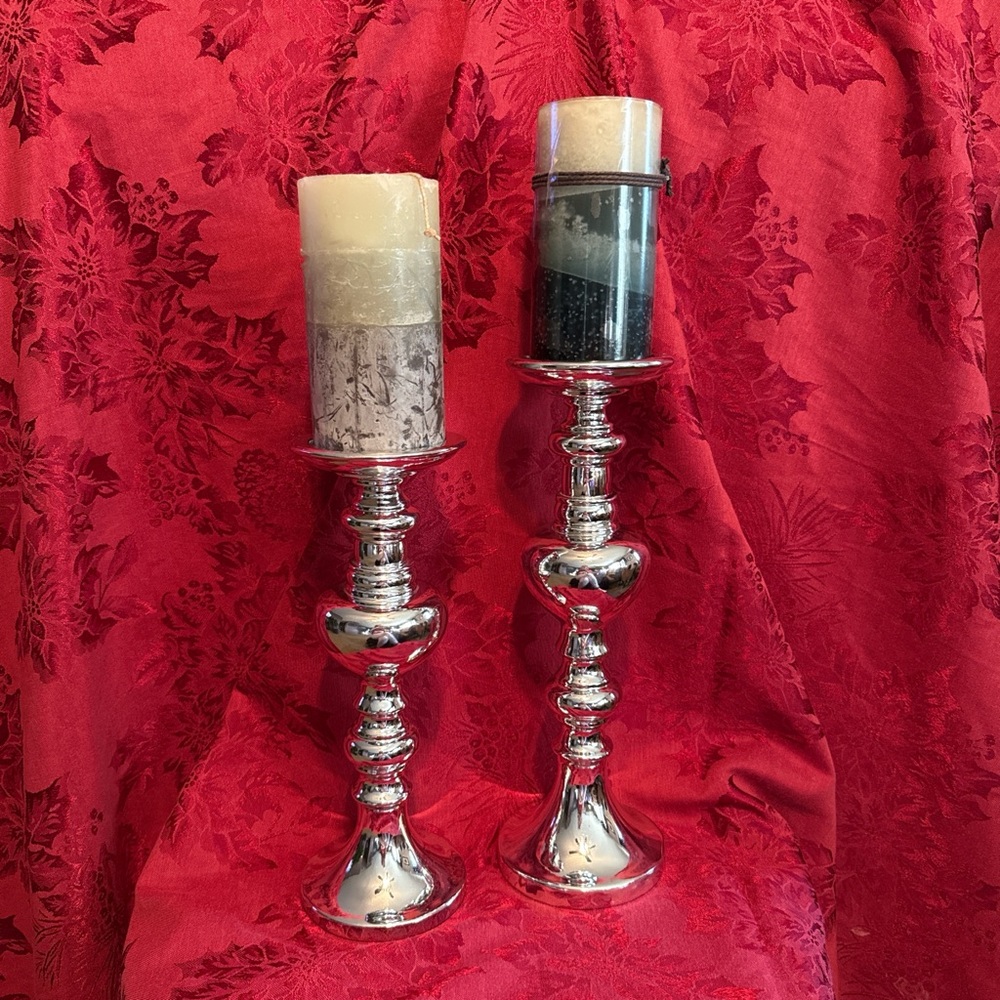 Elegant Silver-Look Candle Holders